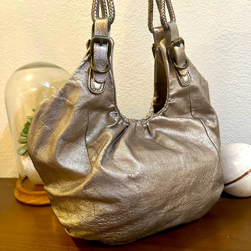 Elliott Lucca XL Metallic Leather Hobo Bag/Shoulder Bag - Picture 5 of 14